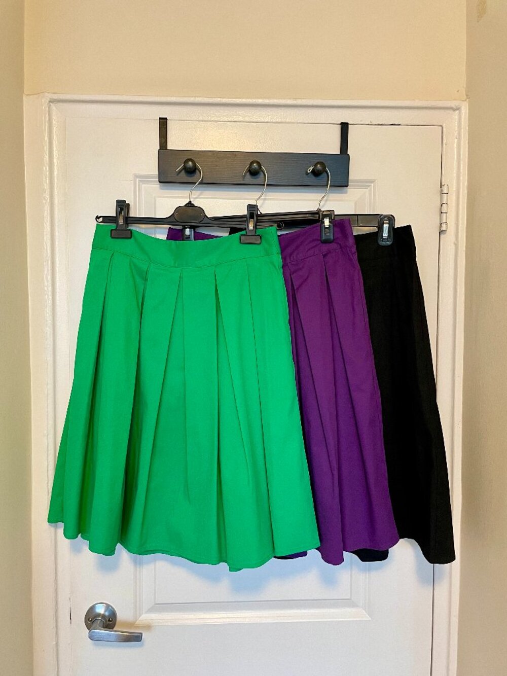 Set of 3 NEW Classic Cotton A-Line Skirts with POCKETS - Med - 3 Colors!